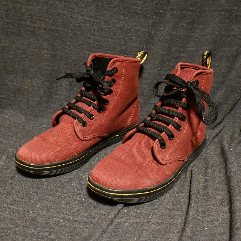 Dr. Martens Women's 7 Shoreditch Red Canvas Combat Boots HighLace Up Air Wair